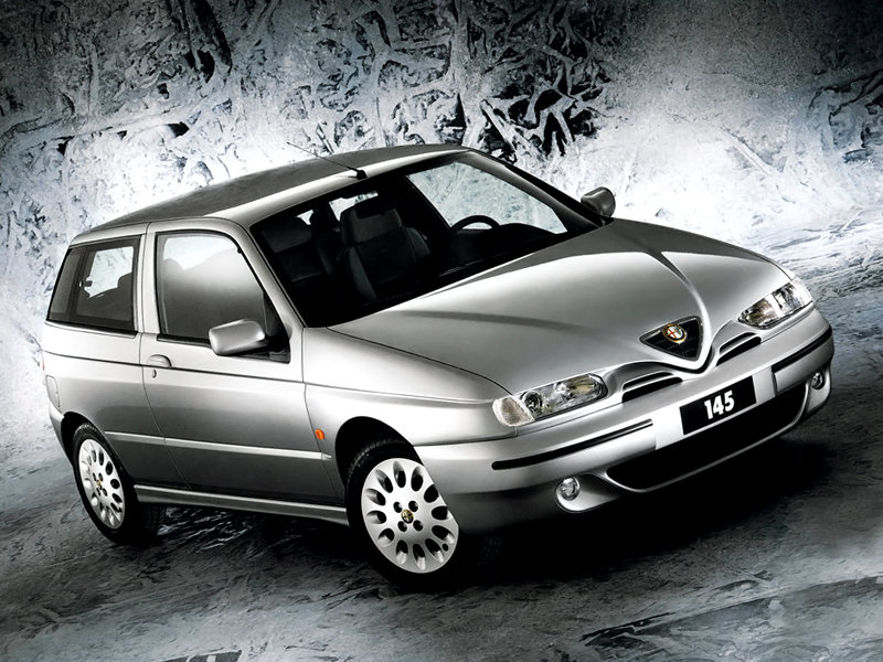 Alfa Romeo 145 930A Neugestaltung Spezifikationen und Ausstattung - amsteuer.de