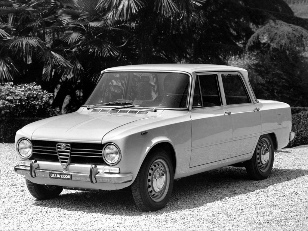 Alfa Romeo Giulia 105 Spezifikationen und Ausstattung - amsteuer.de