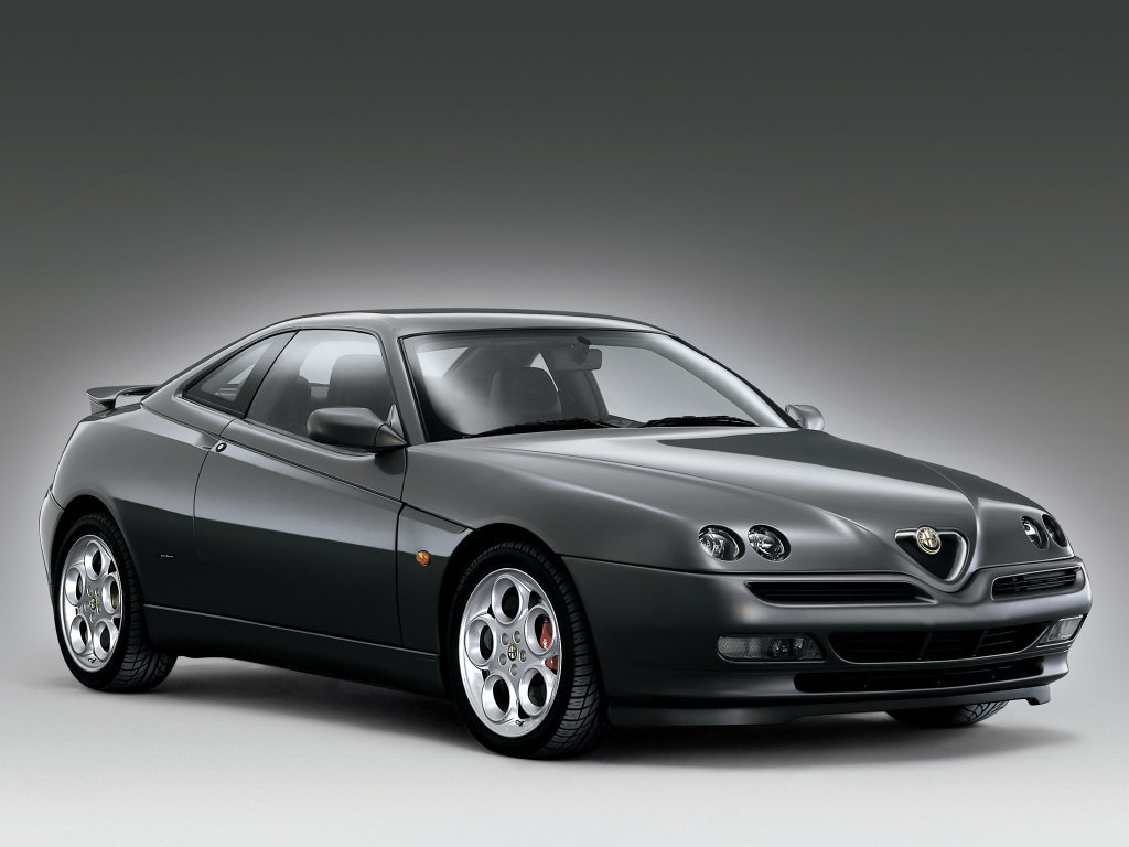 Alfa Romeo GTV 916 Neugestaltung Spezifikationen und Ausstattung - amsteuer.de