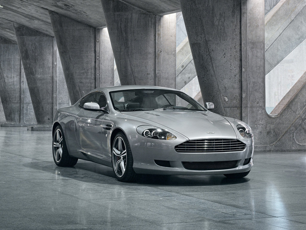 Aston Martin DB9 Coupe Neugestaltung Spezifikationen und Ausstattung - amsteuer.de