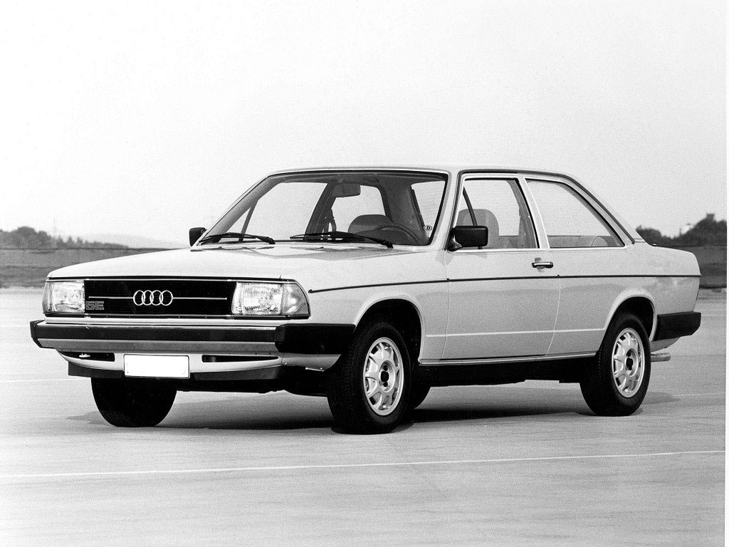 Audi 100 C2 Spezifikationen und Ausstattung - amsteuer.de