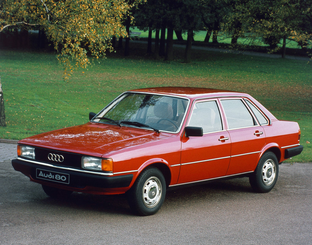 Audi 80 B2 Limousine Spezifikationen und Ausstattung - amsteuer.de