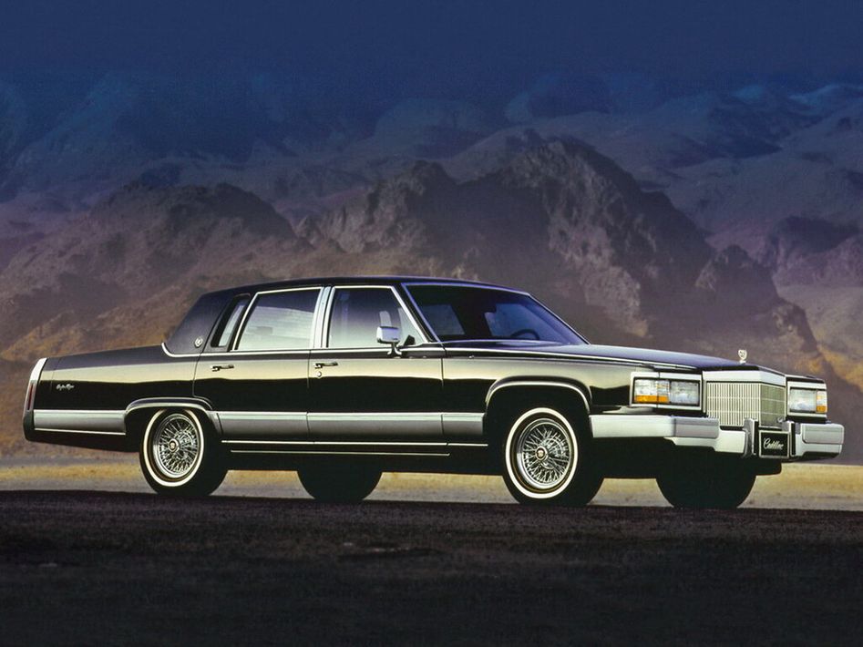 Cadillac Brougham Spezifikationen und Ausstattung - amsteuer.de