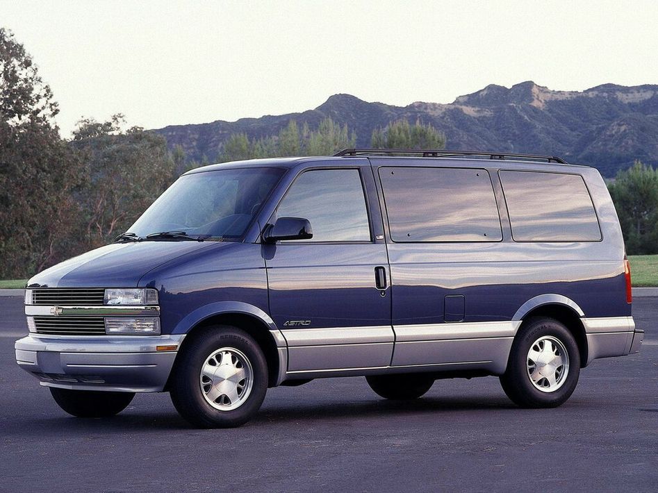 Chevrolet Astro M110 Spezifikationen und Ausstattung - amsteuer.de