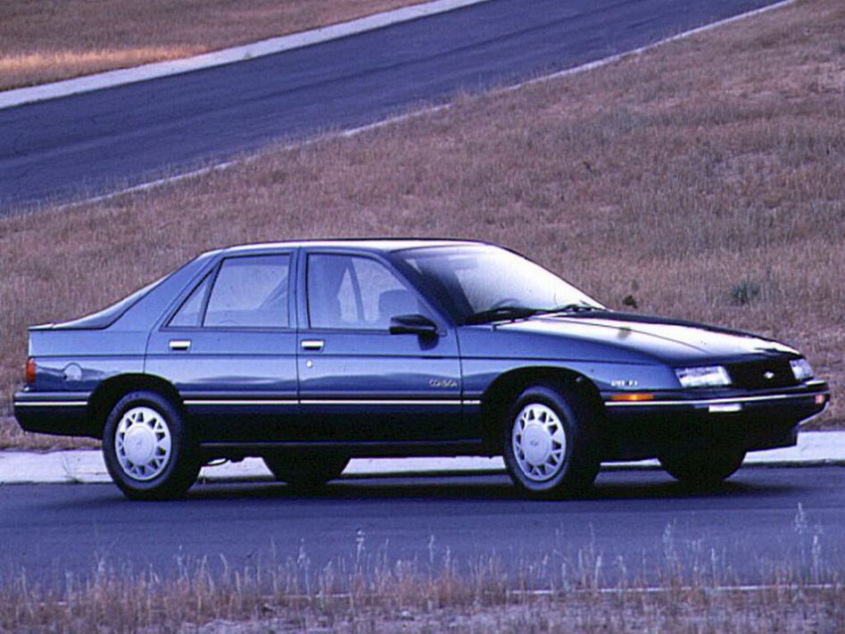 Chevrolet Corsica Spezifikationen und Ausstattung - amsteuer.de