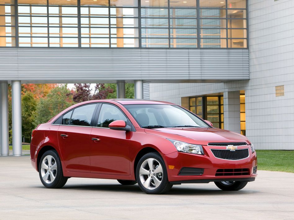 Chevrolet Cruze J300 Spezifikationen und Ausstattung - amsteuer.de