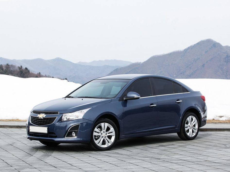 Chevrolet Cruze J300 Spezifikationen und Ausstattung - amsteuer.de