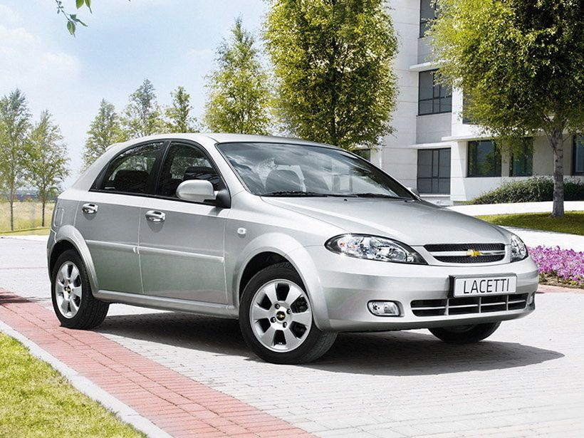 Chevrolet Lacetti J200 Spezifikationen und Ausstattung - amsteuer.de