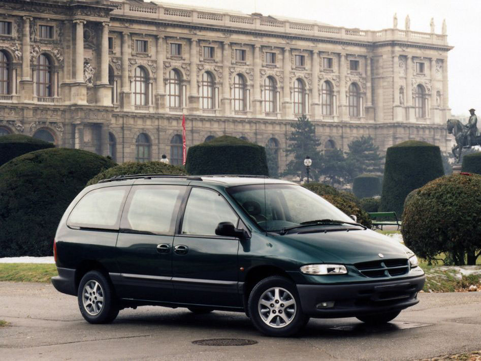 Chrysler Voyager Grand Spezifikationen und Ausstattung - amsteuer.de