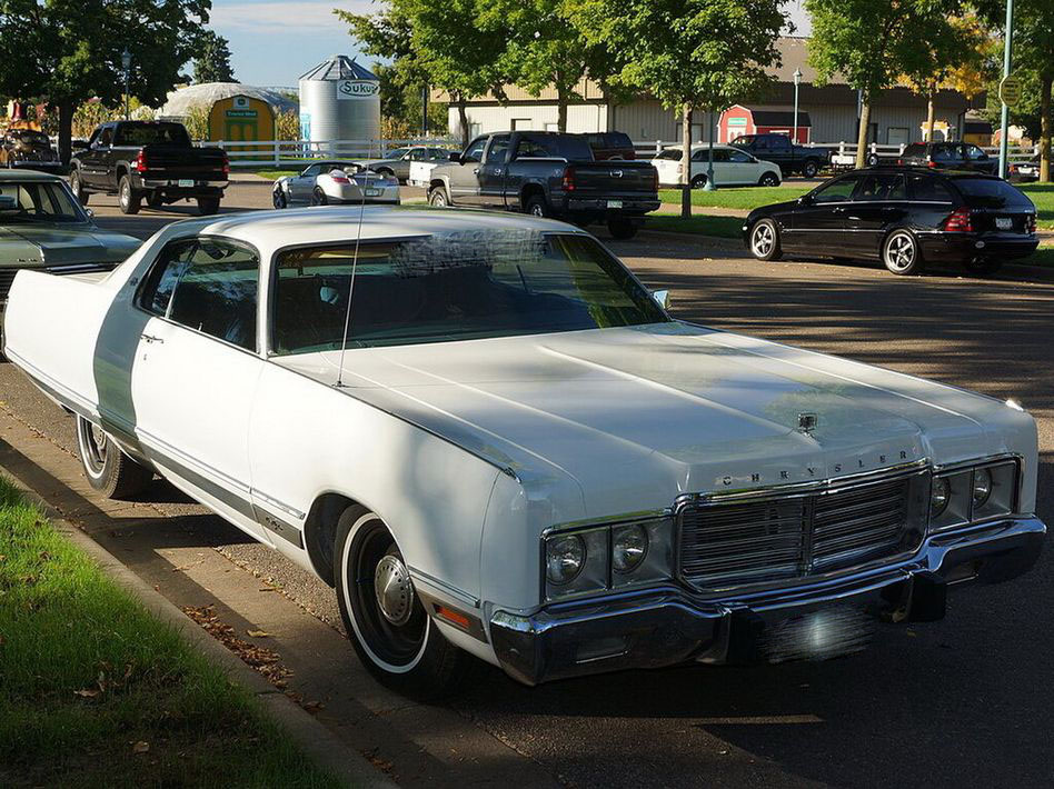 Chrysler New-Yorker 3C-H Spezifikationen und Ausstattung - amsteuer.de