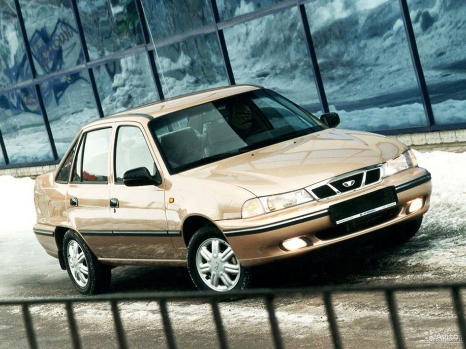 Daewoo Nexia N100 Spezifikationen und Ausstattung - amsteuer.de