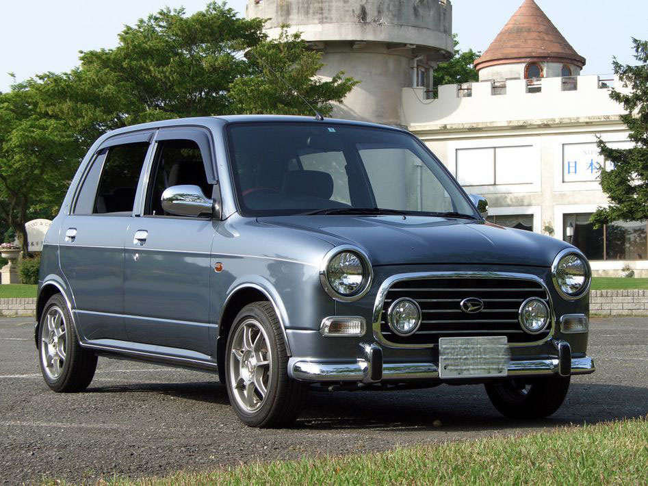 Daihatsu Mira Gino-1000 Spezifikationen und Ausstattung - amsteuer.de