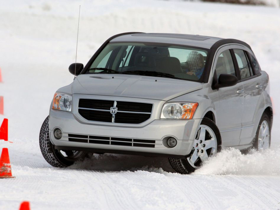 Dodge Caliber PM Spezifikationen und Ausstattung - amsteuer.de