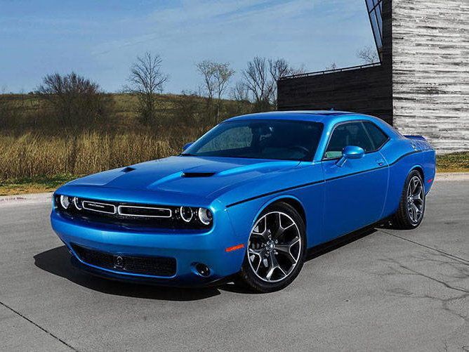 Dodge Challenger Spezifikationen und Ausstattung - amsteuer.de