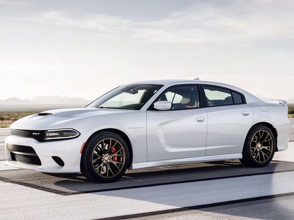 Dodge Charger LD Spezifikationen und Ausstattung - amsteuer.de