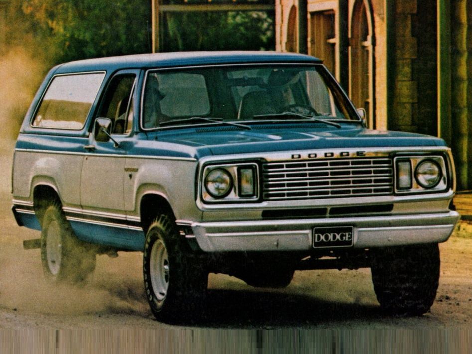 Dodge Ramcharger Spezifikationen und Ausstattung - amsteuer.de