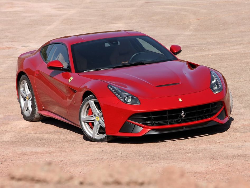 Ferrari F12 Berlinetta Spezifikationen und Ausstattung - amsteuer.de