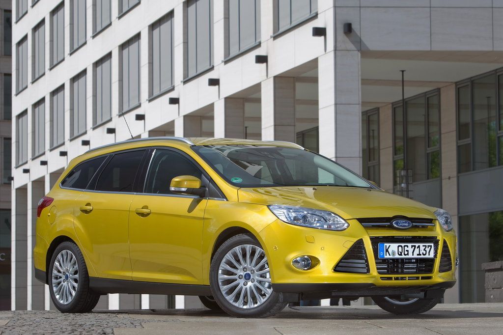 Ford Focus 3 Spezifikationen und Ausstattung - amsteuer.de