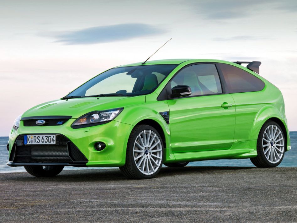 Ford Focus RS Spezifikationen und Ausstattung - amsteuer.de