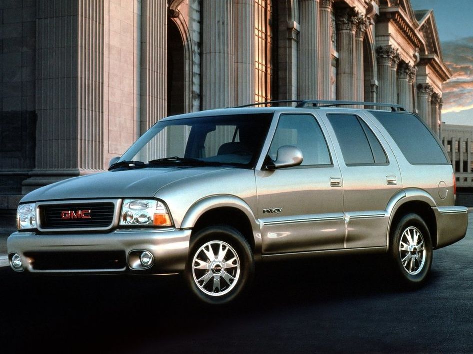 GMC Envoy Spezifikationen und Ausstattung - amsteuer.de