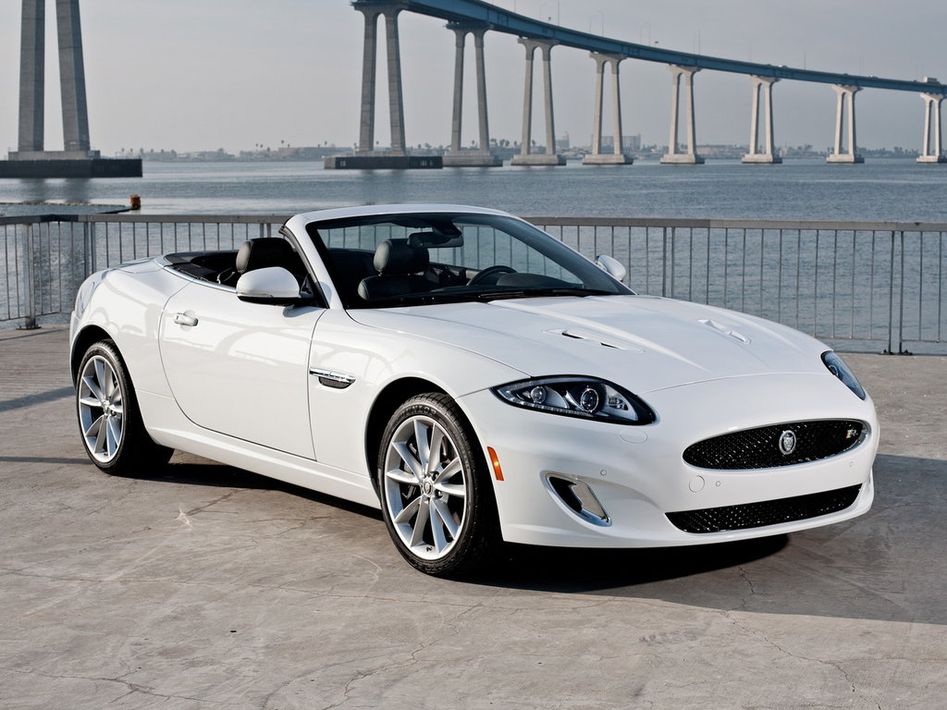 Jaguar XK X150 Spezifikationen und Ausstattung - amsteuer.de