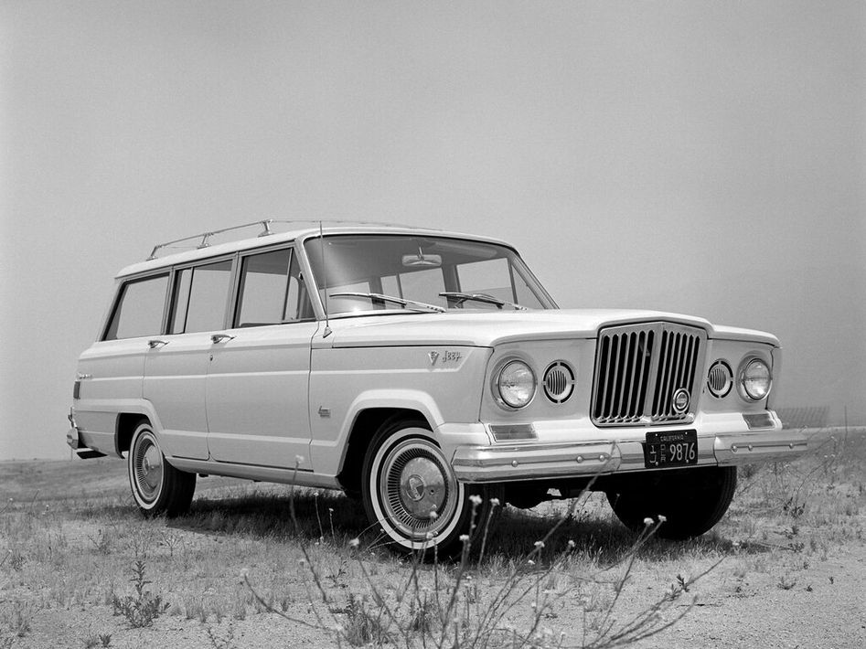 Jeep Wagoneer SJ Spezifikationen und Ausstattung - amsteuer.de