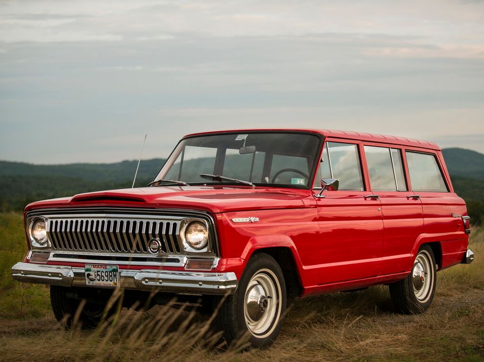 Jeep Wagoneer SJ Spezifikationen und Ausstattung - amsteuer.de