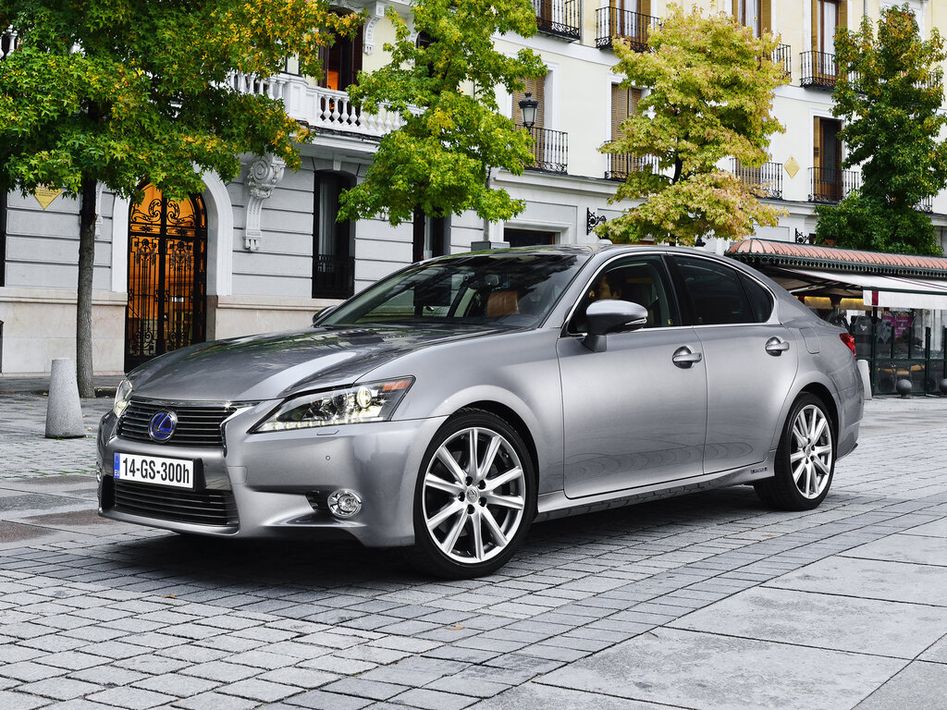 Lexus GS300h L10 Spezifikationen und Ausstattung - amsteuer.de