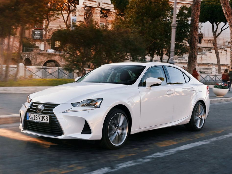 Lexus IS200t XE30 Spezifikationen und Ausstattung - amsteuer.de