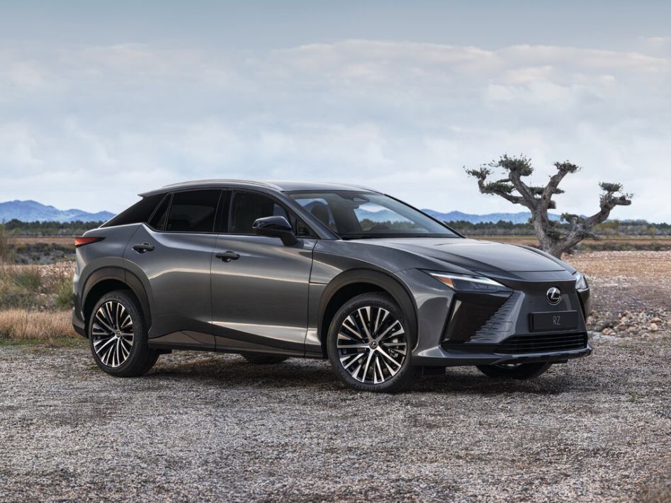 Lexus RZ450e Spezifikationen und Ausstattung - amsteuer.de