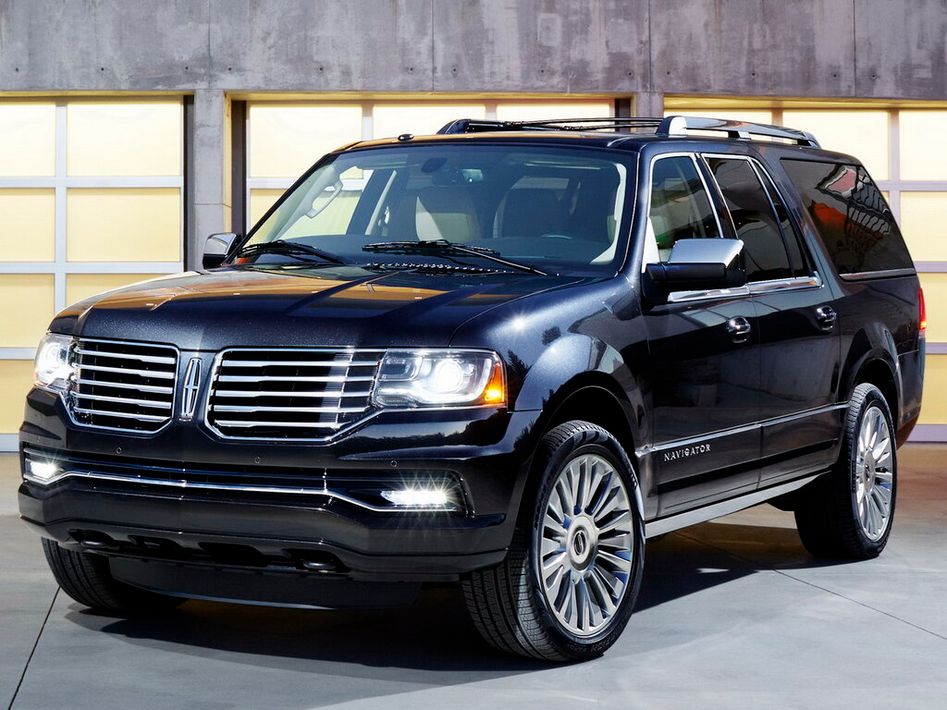 Lincoln Navigator U418 Spezifikationen und Ausstattung - amsteuer.de