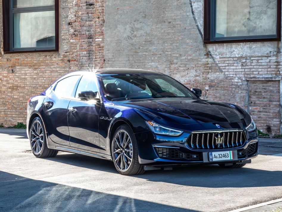 Maserati Ghibli Spezifikationen und Ausstattung - amsteuer.de