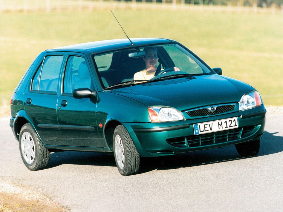 Mazda 121 Spezifikationen und Ausstattung - amsteuer.de