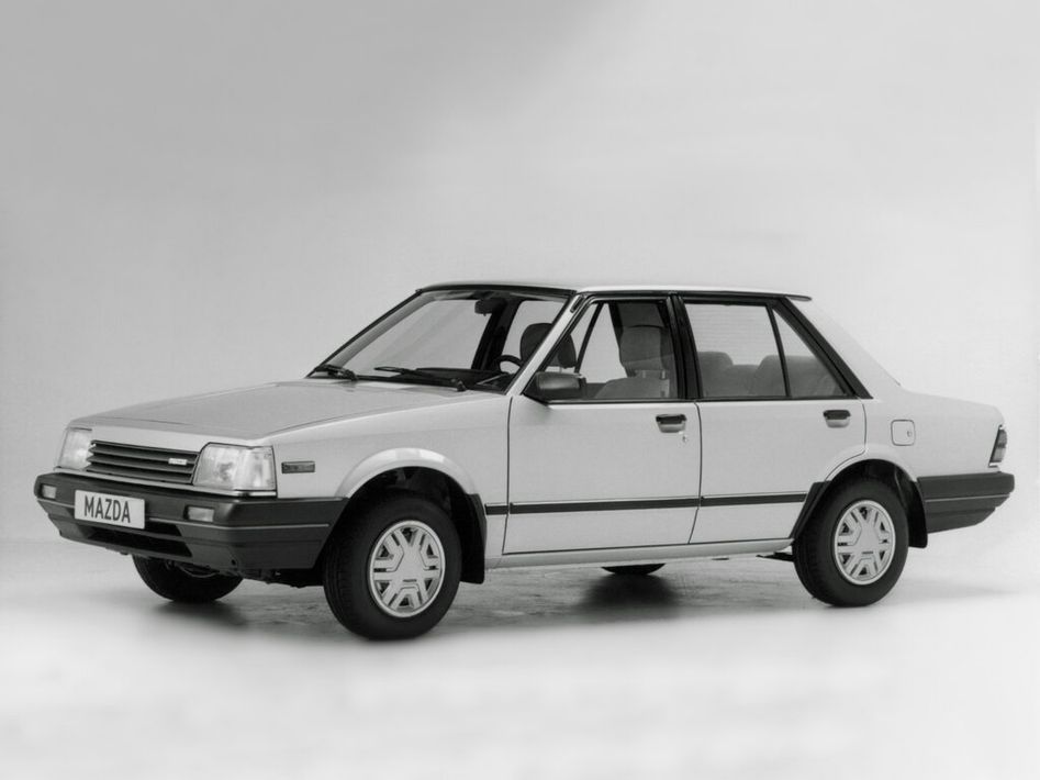 Mazda 323 Spezifikationen und Ausstattung - amsteuer.de