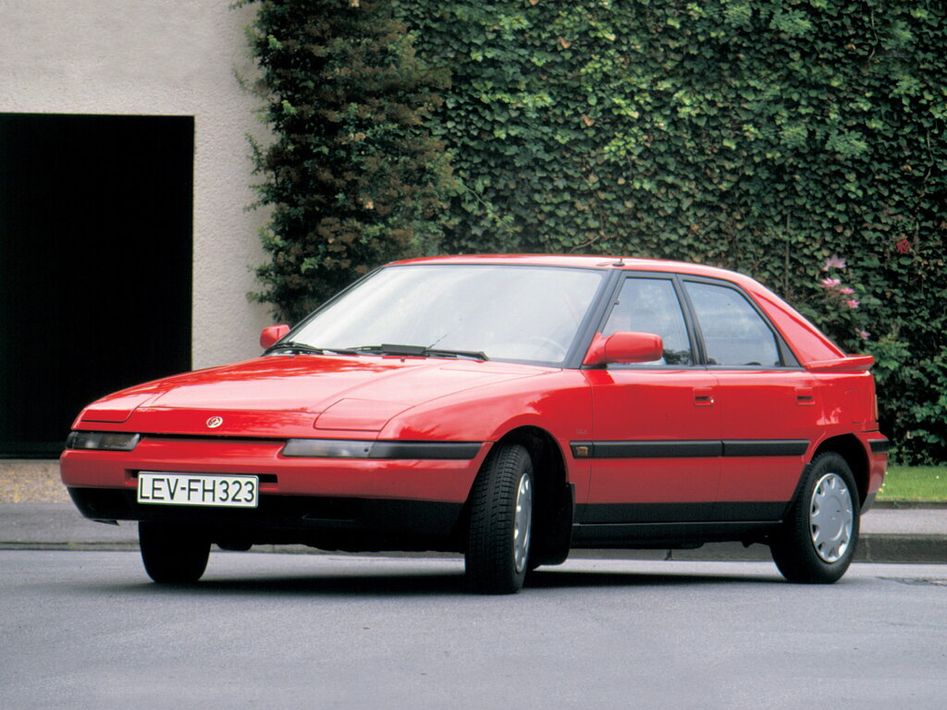 Mazda 323F Spezifikationen und Ausstattung - amsteuer.de