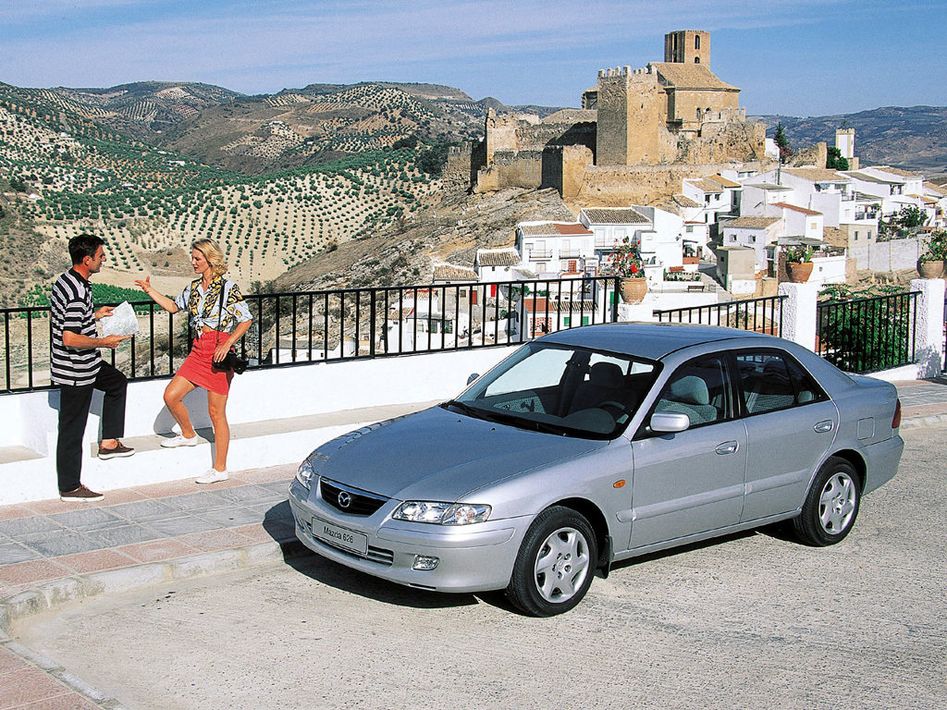 Mazda 626 Spezifikationen und Ausstattung - amsteuer.de