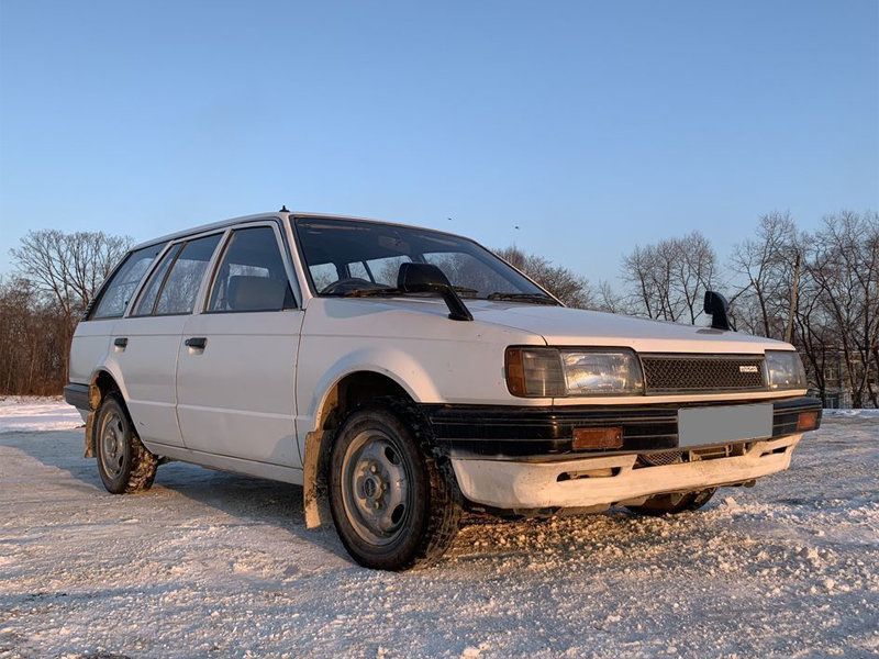 Mazda Familia BF Spezifikationen und Ausstattung - amsteuer.de