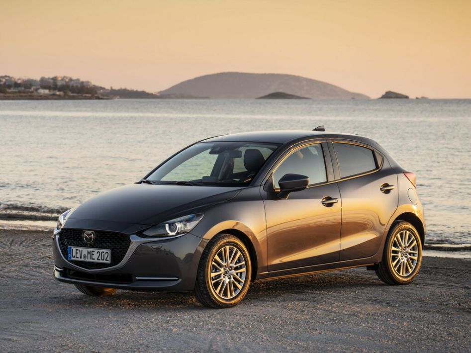 Mazda 2 Spezifikationen und Ausstattung - amsteuer.de