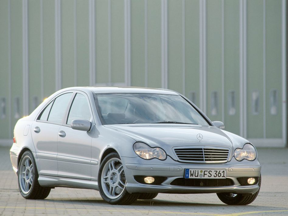 Mercedes-Benz C-Class W203 Spezifikationen und Ausstattung - amsteuer.de