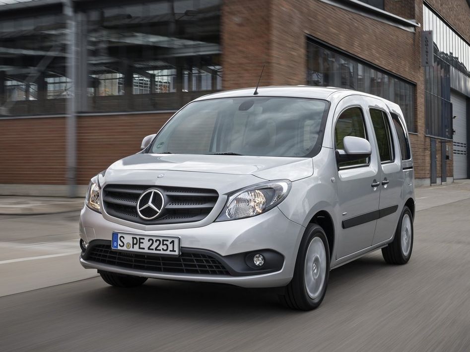 Mercedes-Benz Citan W415 Spezifikationen und Ausstattung - amsteuer.de