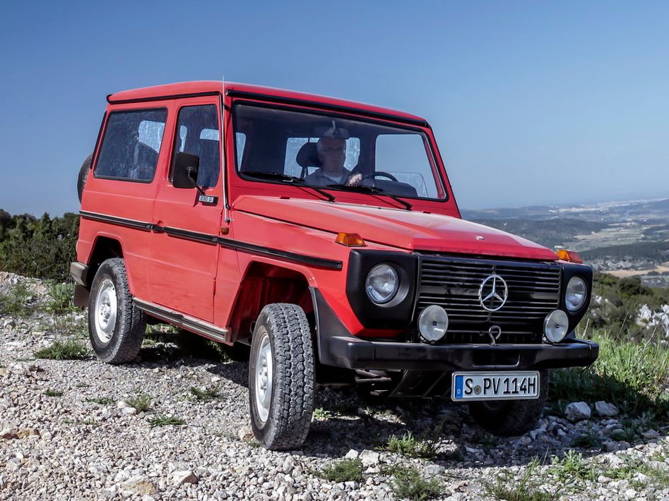 Mercedes-Benz G-Class W460 Spezifikationen und Ausstattung - amsteuer.de