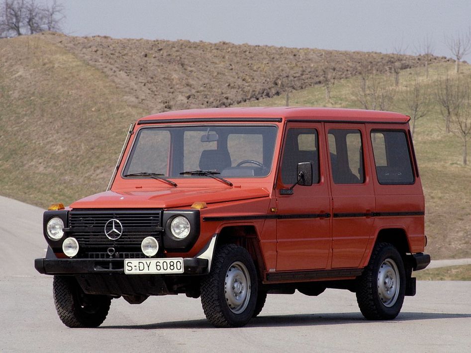 Mercedes-Benz G-Class W460 Spezifikationen und Ausstattung - amsteuer.de