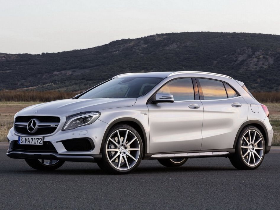 Mercedes-Benz GLA-Class X156 Spezifikationen und Ausstattung - amsteuer.de