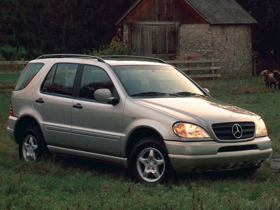 Mercedes-Benz M-Class W163 Spezifikationen und Ausstattung - amsteuer.de