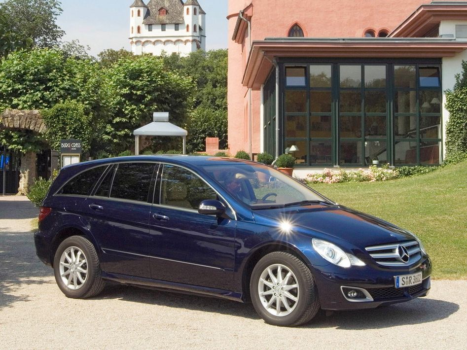 Mercedes-Benz R-Class W251-V251 Spezifikationen und Ausstattung - amsteuer.de