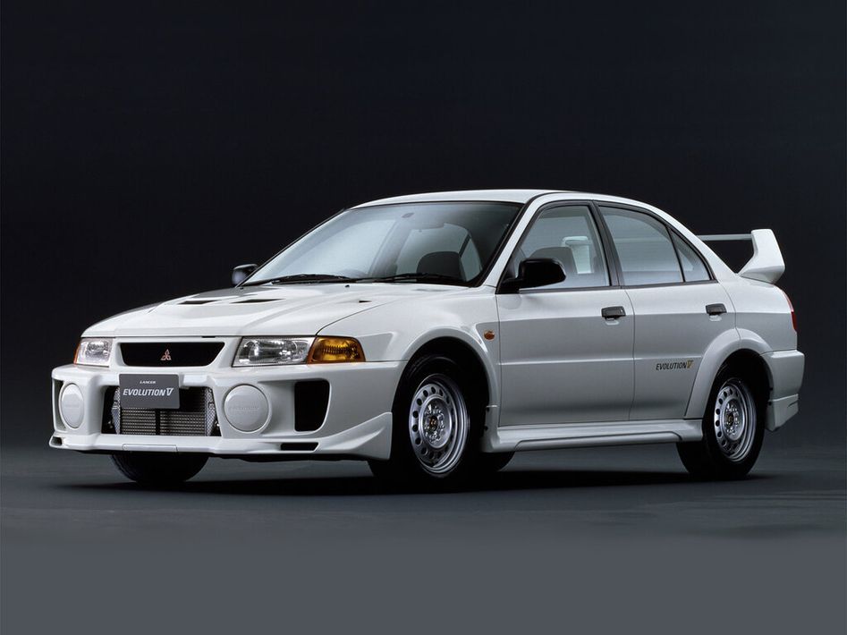 Mitsubishi Lancer Evolution Spezifikationen und Ausstattung - amsteuer.de