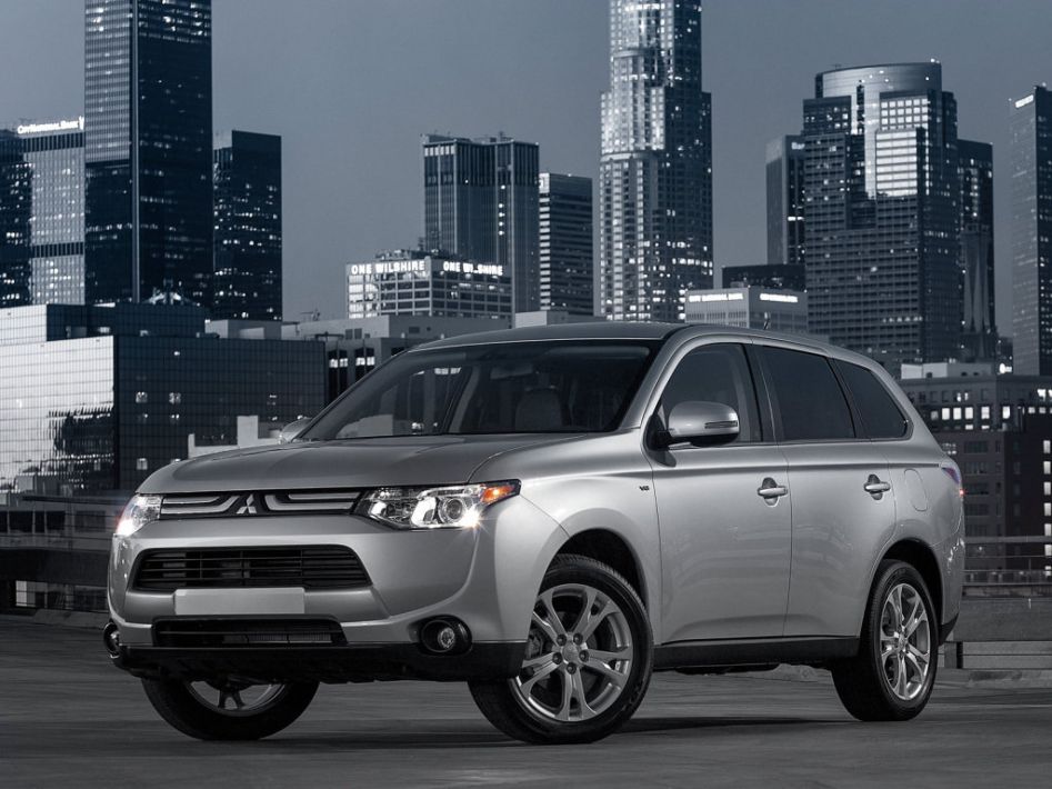 Mitsubishi Outlander GF0W-GG0W Spezifikationen und Ausstattung - amsteuer.de