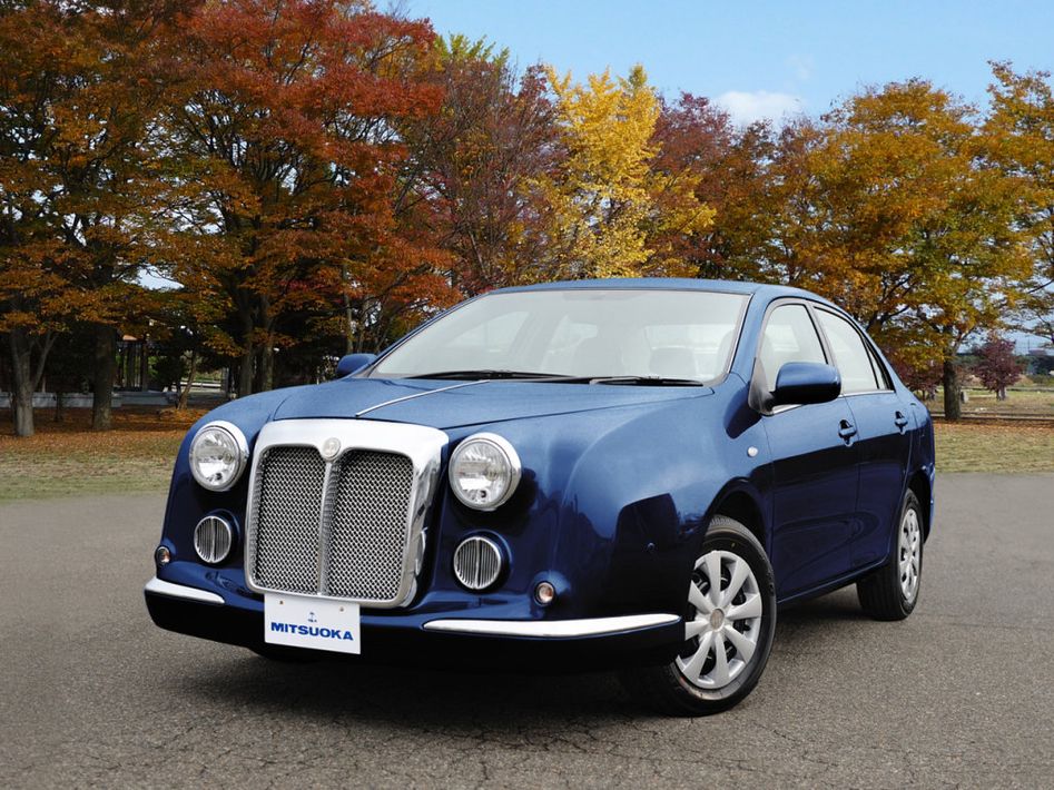 Mitsuoka Galue204 Spezifikationen und Ausstattung - amsteuer.de