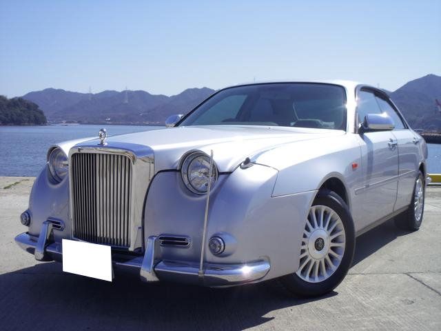 Mitsuoka Galue Spezifikationen und Ausstattung - amsteuer.de