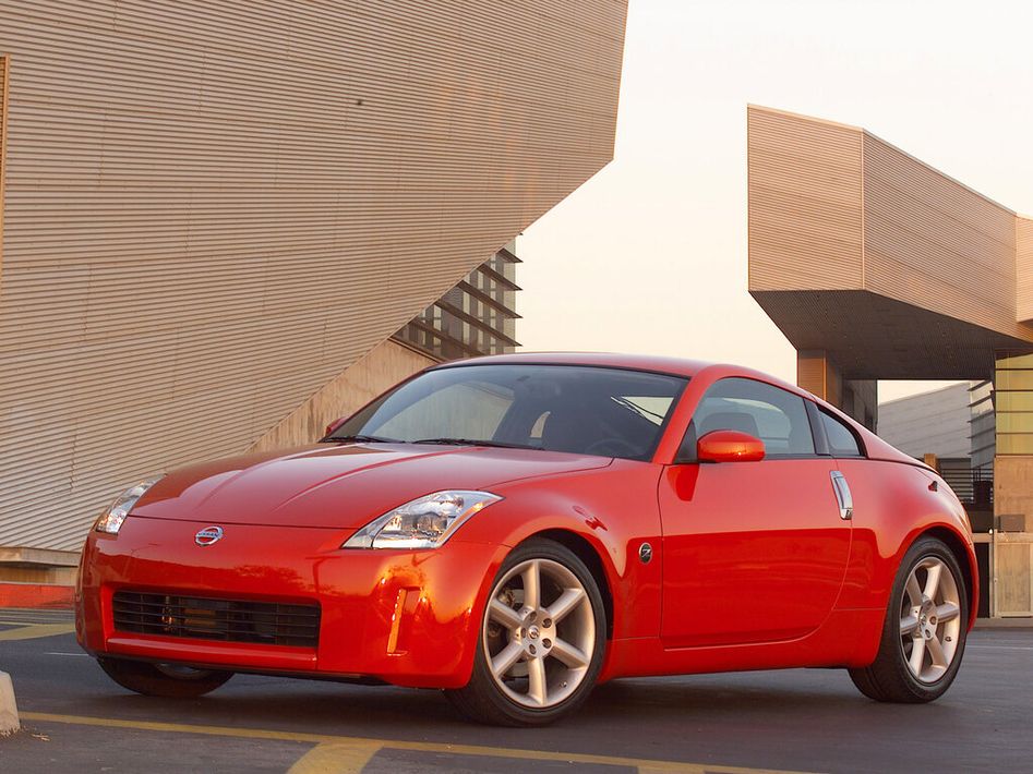 Nissan 350Z Z33 Spezifikationen und Ausstattung - amsteuer.de